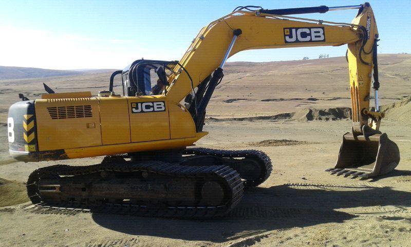 2014 Jcb JS205 excavator