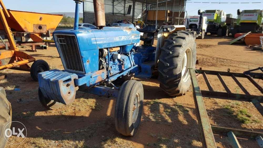 Tractor Ford 6600