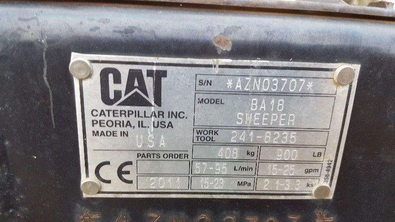 Sweeper/Broom for CAT machine - never used