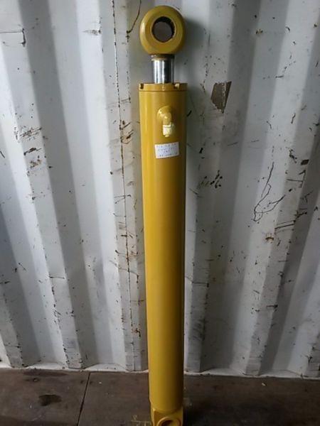CAT TLB Cylinders for sale. Bucket, stick, boom, swing, lift, tilt cylinders
