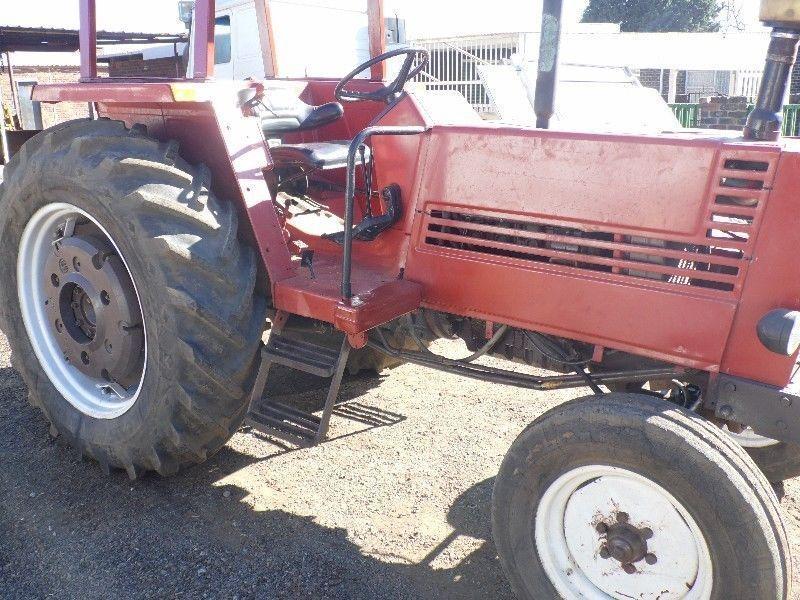 Fiat 780 tractor Vetsak Monteer at auctioneer discount price