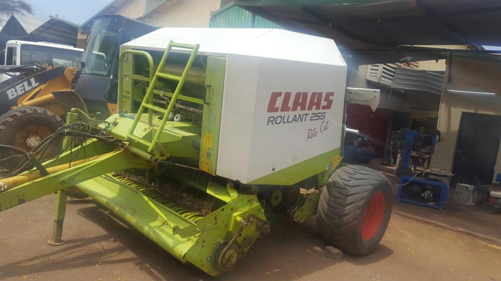 Claas Rollant 255 rotocut