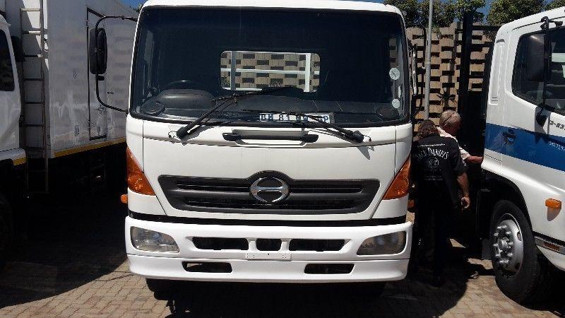 2005 Toyota Hino fitted with BRAND NEW 8000 liter honey sucker system