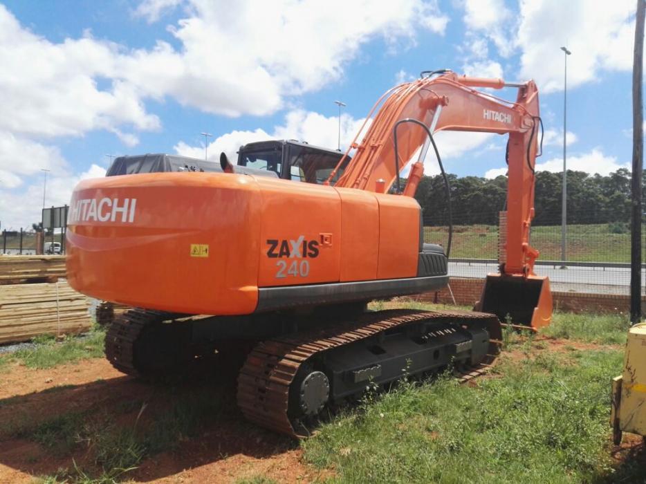 2009 Hitachi zaxis 240 excavator in immaculate condition 6598hrs