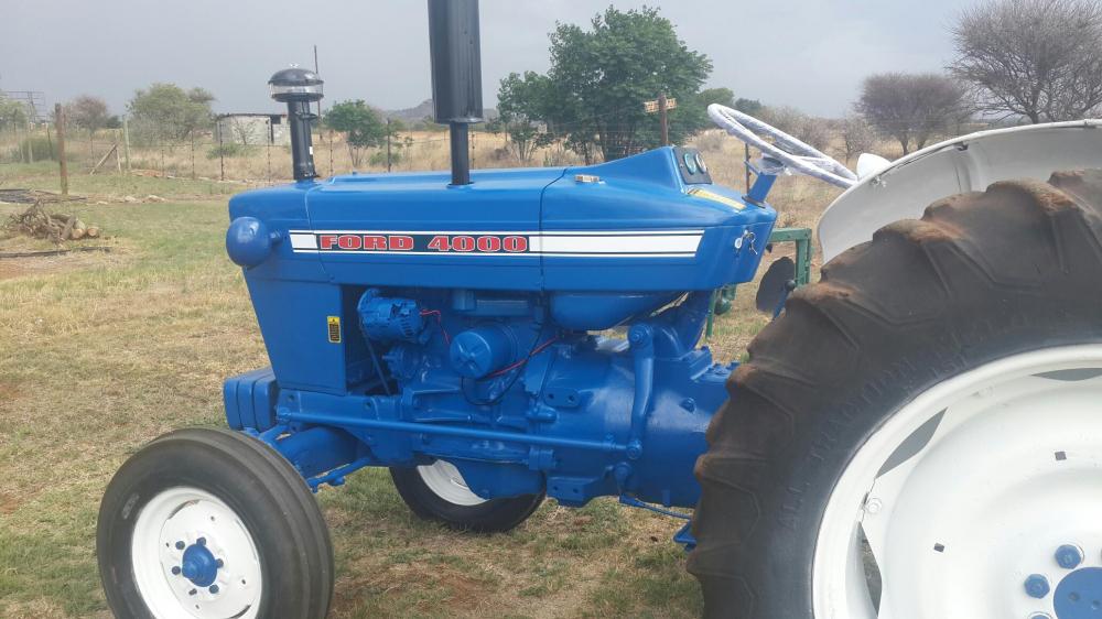 Ford 4000 56hp tractor for sale