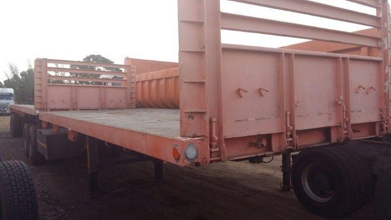 Various used Superlink Trailers for sale