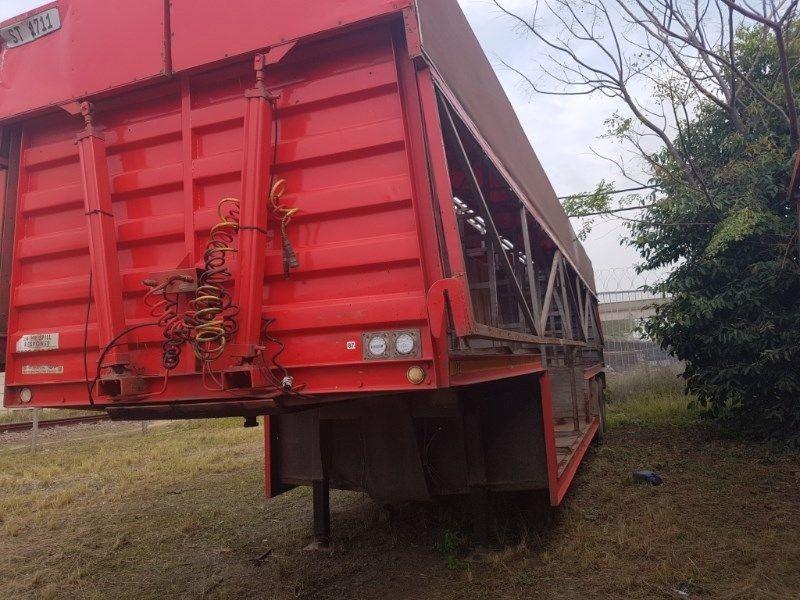 1995 Afrit 18 Pallet Well Deck Trailer on auction - 15 Nov at WH Auctioneers