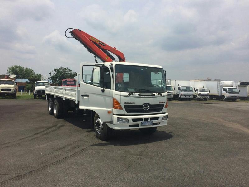 HINO 500 SERIES 15-258 7m dropside, With PK6500 Crane, Double Diff