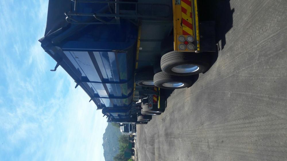 Top trailer side tippers 2008