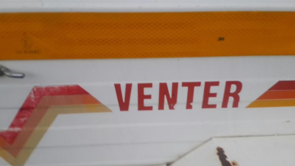 Venter trailer 5 foot Lic & reg papers