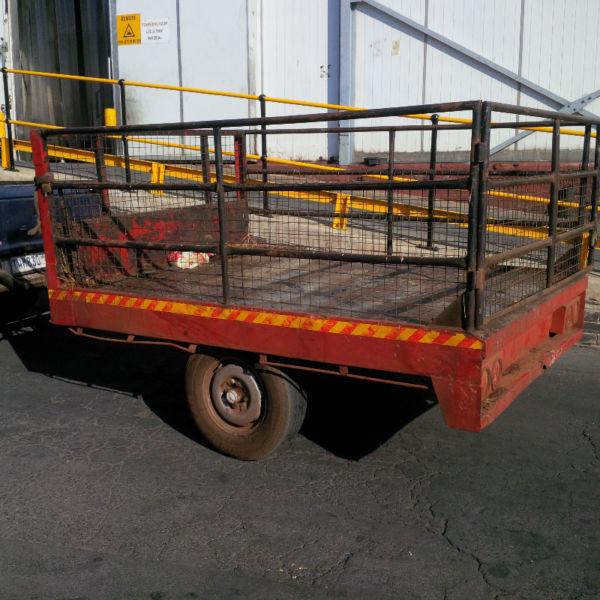 utility trailer with railings