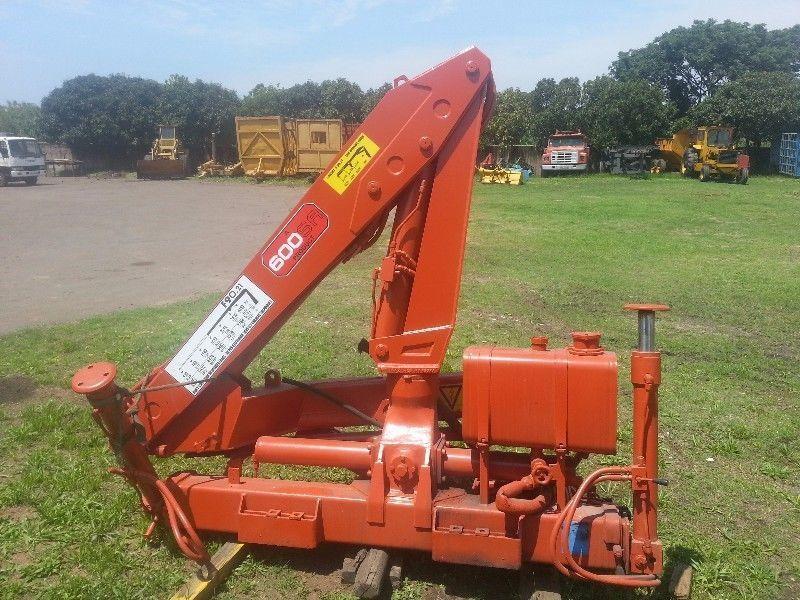 YEAR END CLEARANCE SALE!!! FASSI F90.21 CRANE / 600SA! MUST GO
