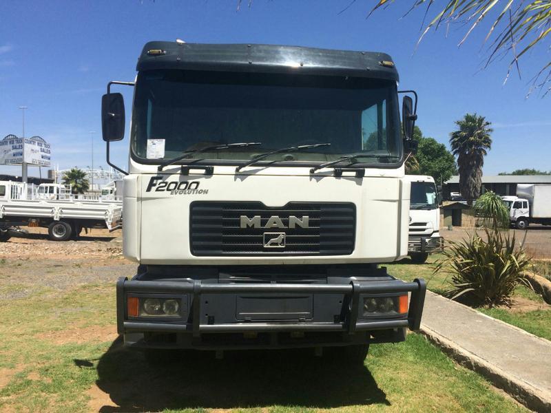 2001 MAN F2000 for sale
