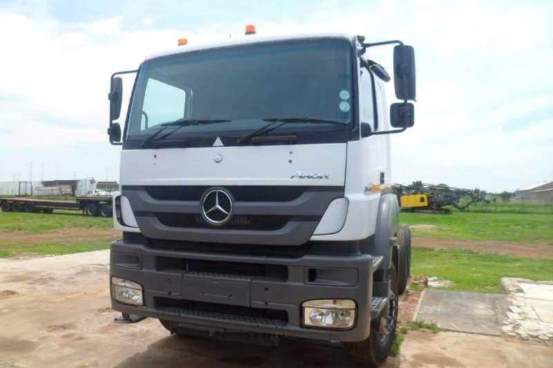 Mercedes Benz 3340 Axor Truck-Tractor