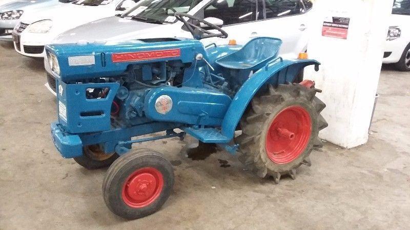 Small Hinomoto tractor for sale