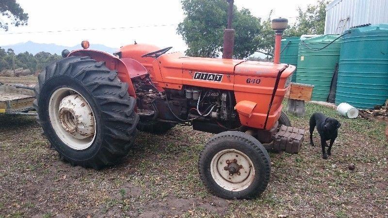 Fiat 640 Tractor, good condition, with powerstering