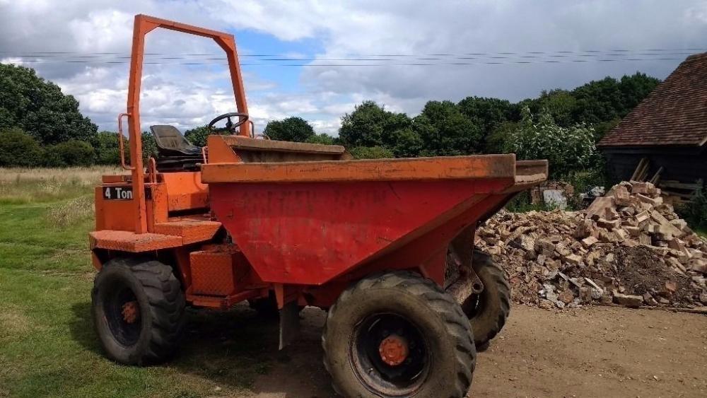Used 4 tonne dumper Very Good Condition for sale