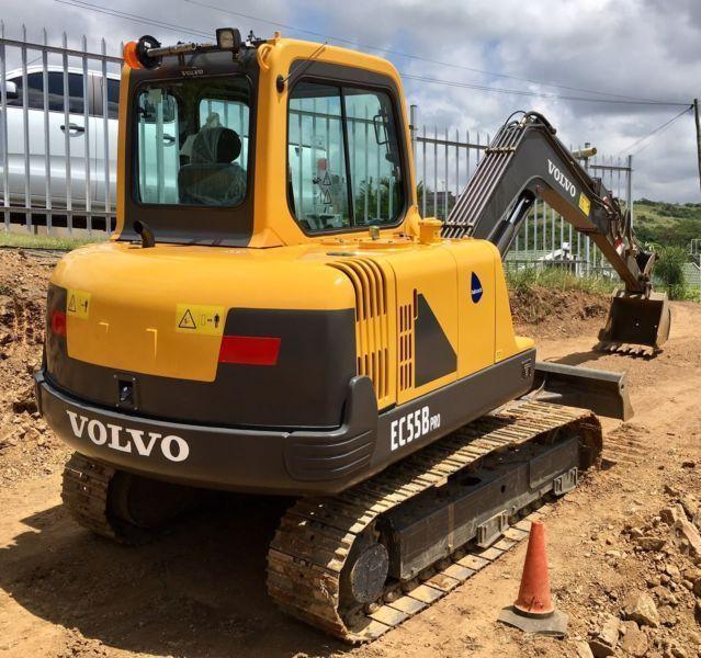 2016 Volvo EC55B Pro Excavator