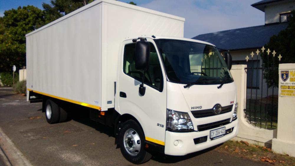 2013 Hino Truck For Sale