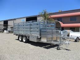 Station' Tandem 17 x 7 Flat Top Cattle Trailer with Crate