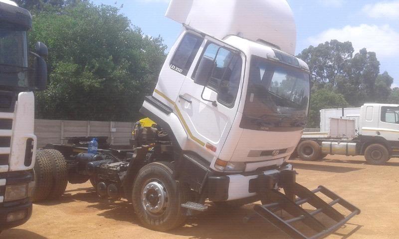 UD 350 Truck for sale