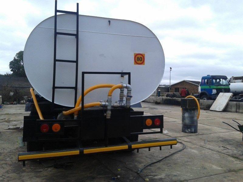 WATER TANKERS: ANY SIZE YOU WANT WE CAN MANUFACTURE WITH FULL HYDRAULIC SYSTEMS