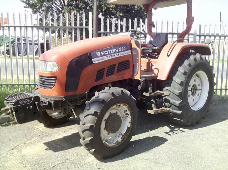 Foton Titan 824 4x4 tractor