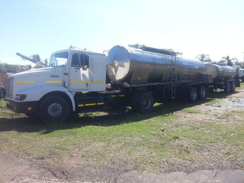 1998 INTERNATIONAL 7400 4x2 TRUCK TRACTOR WITH INTERLINK TANKERS