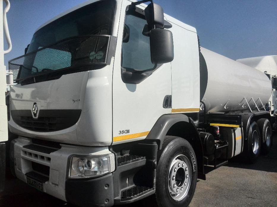 Renault 380 water tanker truck