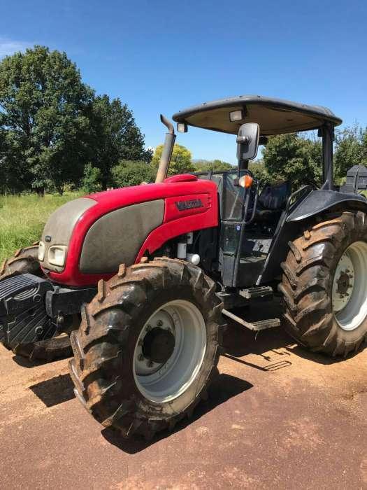 Valtra tractor, For sale