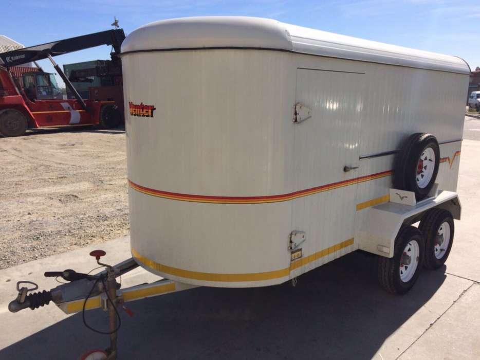 2014 Venter Trailer - immaculate