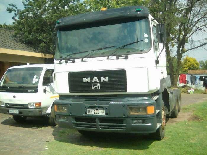 2000 MAN Horse Truck