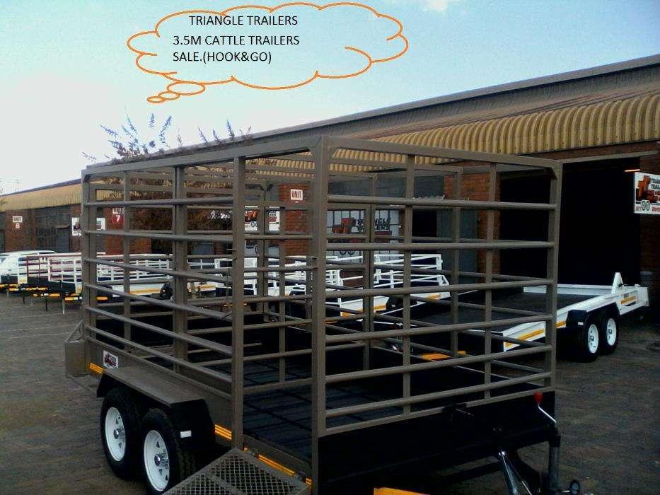 (Sale sale on 3.5m cattle trailers.we have stock.(hook&go)