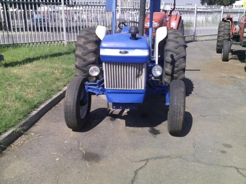 Ford 3000ntractor