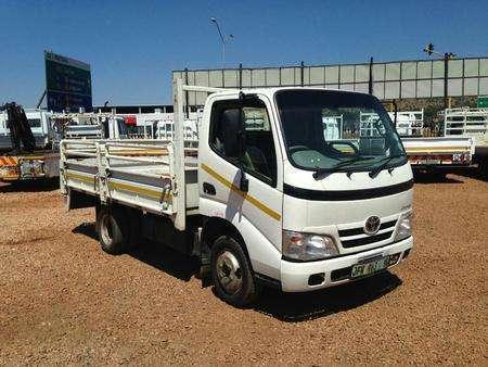 2010 Toyota dyna 4093 truck for sale in  WesternCape R155000