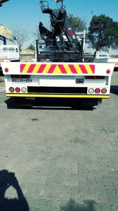 2002 Merc Atego 8 tonner with Hiab 140 topseat Crane