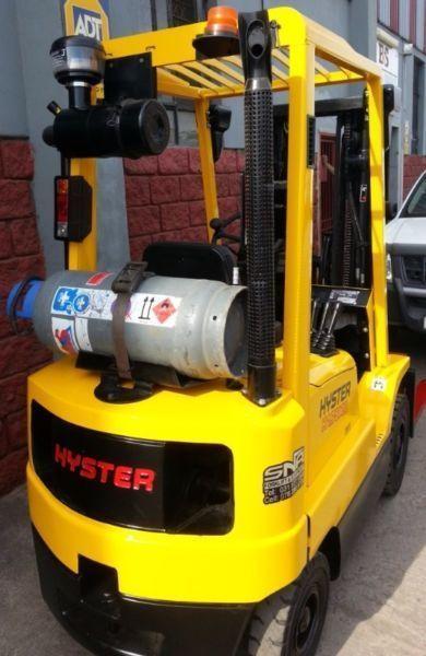 HYSTER 1.75TON GAS FORKLIFT FOR SALE