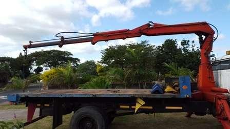 8 Ton Crane Truck For Sale (R120 000)