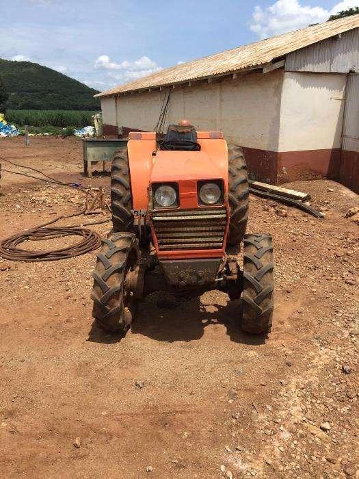Fiat 470 DT 4x4 tracktor