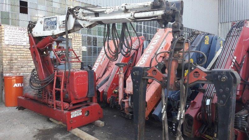 Used 2008 Kennis 14 Ton Crane with Brick Grab and Hatz Motor for sale