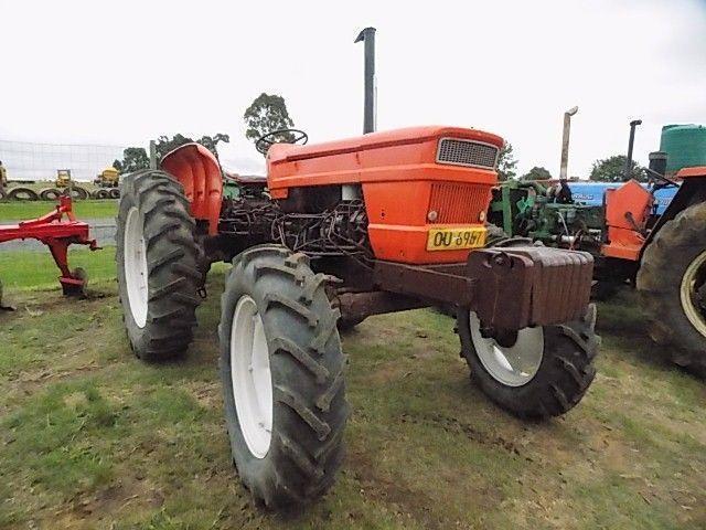 Fiat 750 Special Crop Spray Hoogloop Spuit Tractor