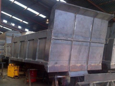 A 10 TONNE TIPPER BIN BUILD BY MSE JUST CONTACT WE WILL MAKE ONE FOR YOU