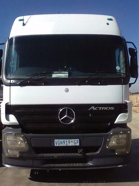 Extra ordinary deals at ZA auto trucks and trailers and a free working contract