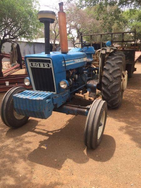 Ford 7600 4x2 tractor
