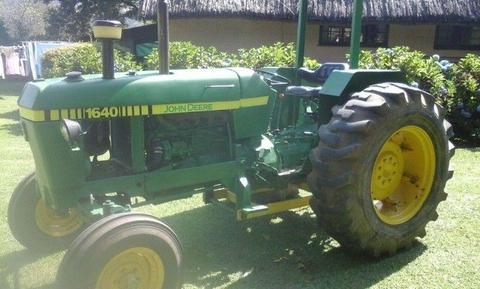 JD 1640 tractor