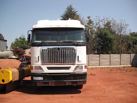 International truck tractor for sale