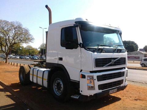 Volvo FM12 380 Horse Truck Tractor hydraulics