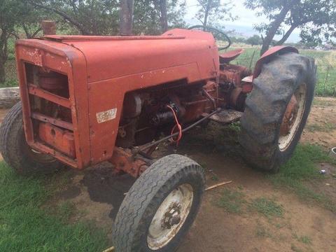 International tractor 276 for sale