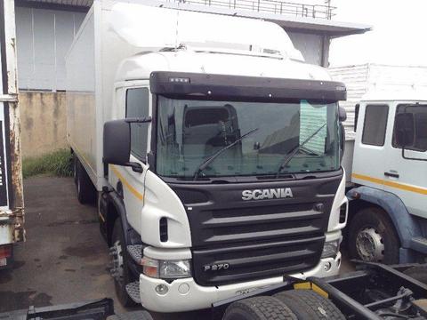 2011 SCANIA 16 TON CLOSED BODY TRUCK