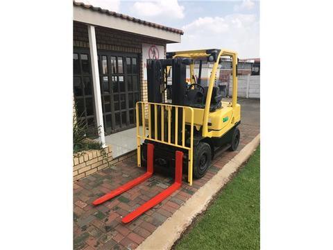 Hyster 2,5 Ton Forklift 3Stage